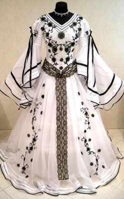 zombie-spiders:  royals-and-quotes:  Vintage Medieval Weddings Dresses  I love these so much 