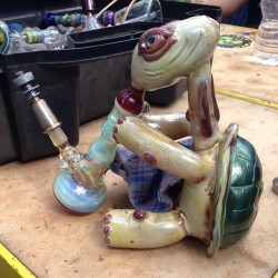 weedporndaily:  Fuck a ninja turtle when you have Dabbed Out Turtle! DFO Headies for Daze! by thesausbaus http://ift.tt/1qY2gXB