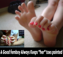 sissystable:  Have you ever painted your toenails just to see what it looks like ? 