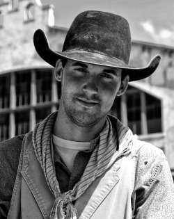 nocityguy: Urban Living - Rural Attitude… Cowboys, Blue Collar, Cornfed Farm Boys and More. Be Sure to Follow Me at: http://nocityguy.tumblr.com    Sweet face.
