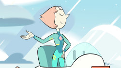 the-world-of-steven-universe:    Pearl tries something new.     On this week’s episode of Steven Universe, Thursday, October 8 at 5:30 p.m. (ET/PT)… “Back to the Barn” – Steven and the Gems head back to the family barn to build some robots.