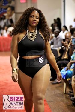 planetofthickbeautifulwomen:  Full Figured Model Taenika Sands @ The Face of Kurvacious Competition August 9, 2014. The Face of Kurvacious is for the diva who has Kurves and is not ashamed of showing it. The judges were looking for the Kurvy, Klassy,