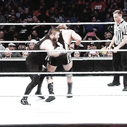 jackthwagger:  kevin owens: *desperately tries to lift jack swagger*jack swagger: *effortlessly lifts kevin owens*
