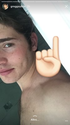 lifewithhunks:  breakfastdick:  Gregg Sulkin leaked nudes, the thumbs match. There are videos.  Hunks, Porn , Amateurs, Swimmers, Spy, Muscle, Bulges, Lycra and Huge Cocks.  http://lifewithhunks.tumblr.com/