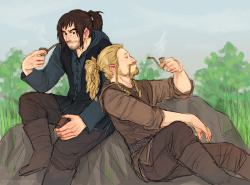 hvit-ravn:   shrapnel-chan asked: Hey! Just wanted to say that I was wondering if you could draw Kili and Fili with their hair up in ponytails?  always (: 
