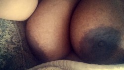 jaylablue:  Titty Tuesday and my titties look great 🙌