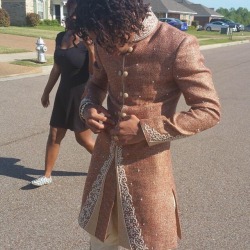 the-littlelolita:  marzuku:  heir-n-reign:  artbaesel:  lil-b00ty-judy:  courtroom-brown:  thetallblacknerd:  imakemermaidsnut:  shwagerr:  Really don’t understand why people hating on his prom outfit  It’s fire  If he was white they’d be saying