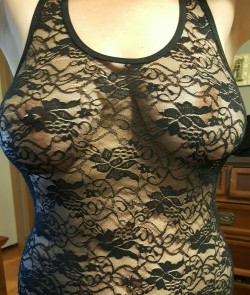 soccer-mom-marie:  @sassyass2525 Happy BF @soccer-mom-marie!!  I ❤ lace…it’s perfect for wearing braless!!  ❤️❤️❤️ You could make a burlap sack sexy!