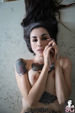OH MY SUICIDE GIRLS