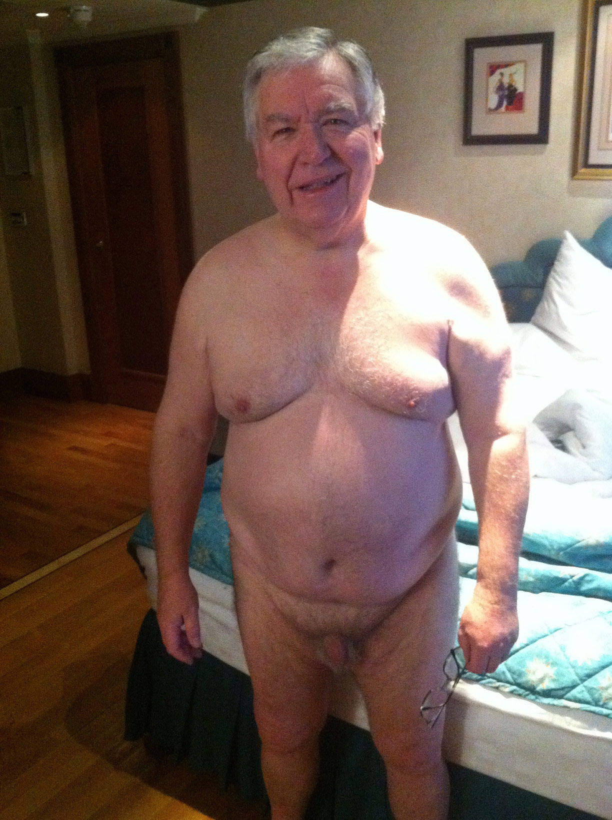 Grandpa Nude Pose 36