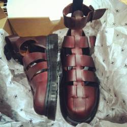 Got these badass #drmarten #gladiator #sandals I&rsquo;m in love!!!   #drmartengeraldo #shoes #summershoes #docs #newshoes