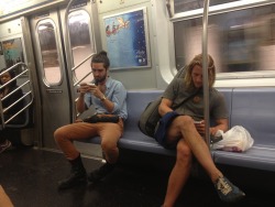 benkling:Absolutely spotted hip/disinterested Tulio &amp; Miguel on the L this morning.Or as I’ll be calling it now, the El.