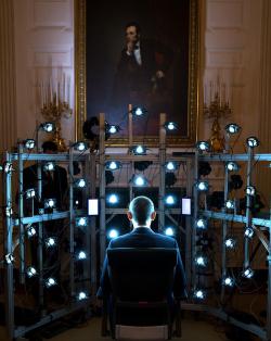 himp5:  thetallblacknerd:   blazepress:  Obama sitting down for the first 3D presidential portrait photograph in history.  Obama looks like he just found new mutants using Cerebro   Lmao