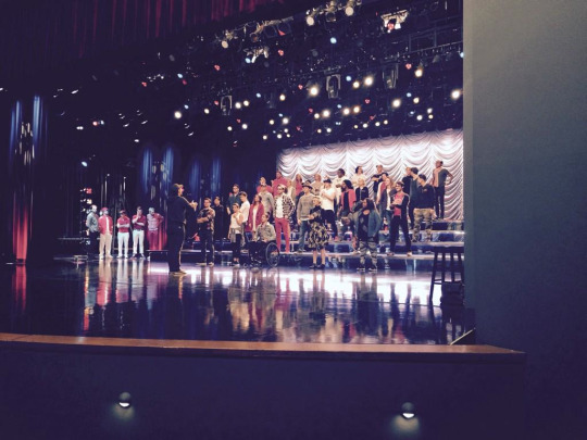 Glee  season 6 discussion and spoiler thread--Part 3 - Page 16 Tumblr_nk91gf44OF1ql1znmo1_r1_540