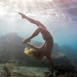Nude underwater training, photos and videos.