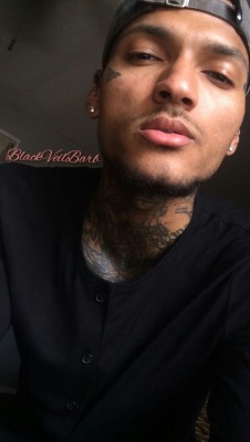 dominicanblackboy:  Damn pa sexy fat tatted ass got slim tasty dick between his legs!😍😍😍😍😍