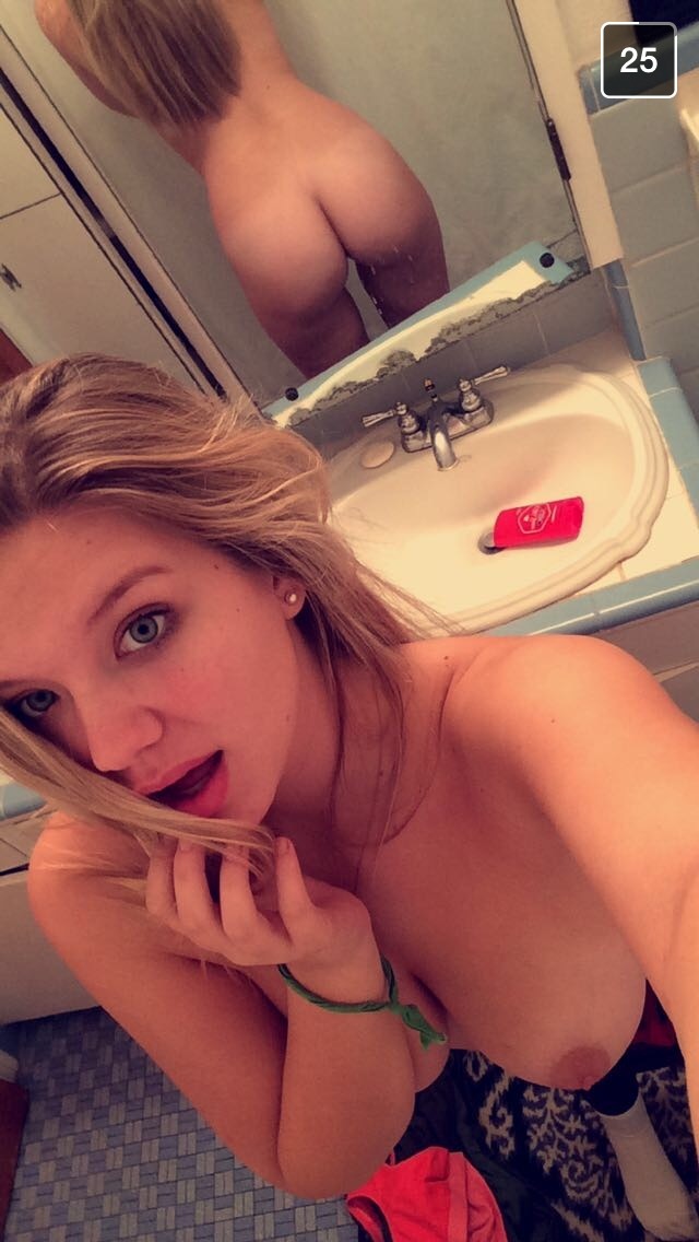 Snapchat sexy girls ass