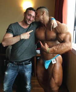 melbournemusclesupporter: musclecorps:    I’ll give all my cash for this boyfriend experience  
