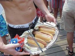 monsters-of-the-cock:  HOT DOG ANYONE?