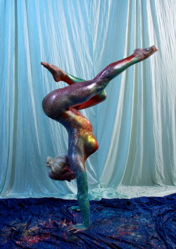 loveismindexpansion:  dreaming-and-seeking:  riothooping:  Best thing I’ve ever done:  Put glitter all over my body. Worst thing I’ve ever done:  Put glitter all over my body. Enjoy. Kayla Dyches:  www.riothooping.com  Glitter is literally the