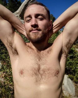 leojay-nsfw: Airing out the pits 😊 #gay #pits #armpit #hairy #hairychest #hairypits #bo #manodor #sweaty #muscle #leojay #raunchy #scruff #beard