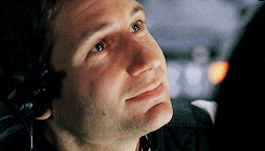 stellagibson: Fox Mulder + the way he looks at Scully