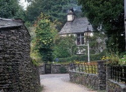 pagewoman:  Dove Cottage.. home of William Wordsworth and his sister Dorothy in Grasmere. by Val Corbett on Getty Images 