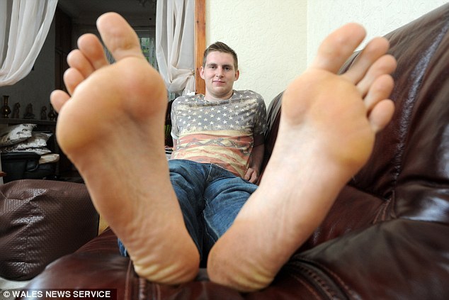 Hot Male Teen Feet My 19
