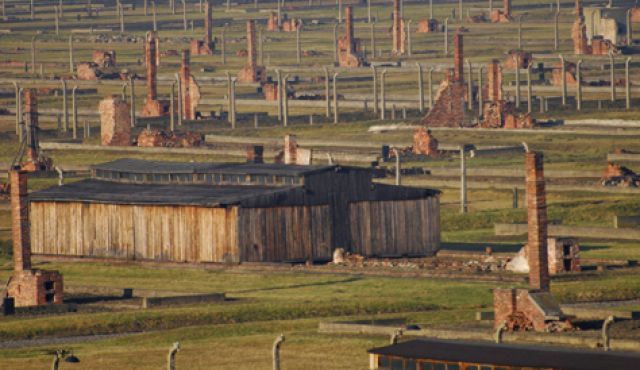 Holocaust auschwitz concentration camp