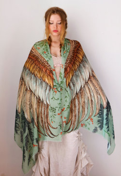 agentotter:  missvoltairine:  lydiamdeetz:  fuck-yeah-online-shopping:  Hand-Painted Wing Scarf (์.00)  I NEED THIS  60 dollars is a STEAL for this, holy shit, someone buy it for me  Holy shit I desperately need the owl one. I have no idea what I’d