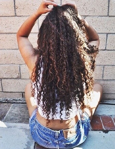 Long naturally curly hair