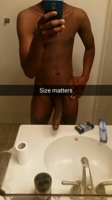 biggerthanyobf:  If she says it doesn’t then you got a small dick lol