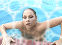 alteredporn:  a-man-of-many-fetishes: Gianna Michaels in bubbles (source)  Her boobies are so wild!