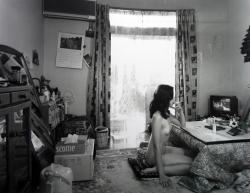 despojo:  la-beaute—de-pandore:  MASATO SETO Untitled, Living Room Series, Plate 19, 1994  