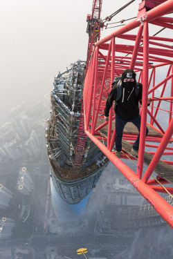 c1tylight5:  Shanghai Tower | Vadim Makhorov 