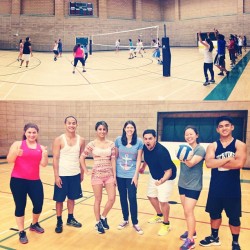 Fun volleyball game, Transfers vs Freshmen! Transfers won of course! #uci #summer #college (at Anteater Recreation Center)