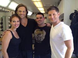 you-and-me-come-whatever:  So,Abaddon,a possessed soldier and the Winchesters hung out together :P (x) 