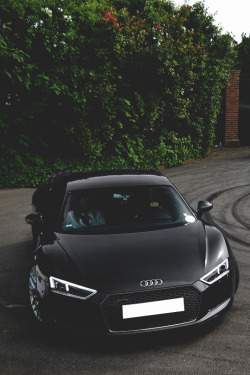 modernambition:  R8 Coupe | Instagram