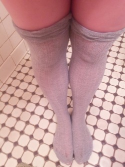 yournaughtydirtylittlesecret:  A quick one I took of my new gray over the knee socks :) I’m amazed at how many men are so turned on by sexy socks. 💗💋💗