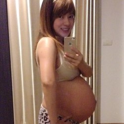 maternityfashionlooks:  ’ “My 34th Week 