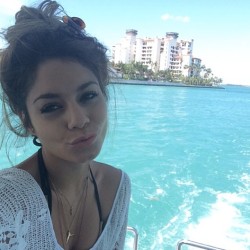 beautyblissx:  vanessahudgens:  Yacht life selfie 😉💙 #nofilter #bluewaters  Xx 