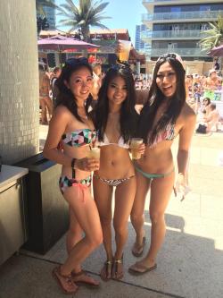 hotasianslove:  Hot Asian girl skinny hotties in bikinis.