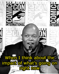 bellamyblakeprotectionsquad2k16: bynightafangirl:  Marvel’s Luke Cage showrunner Cheo Coker discussing the show at San Diego Comic-Con 2016 (x)  !!!!!!!!! 