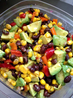 cool&ndash;britannia:  battybatty:  cookingincombatboots:  Guacamole Salad 1 yellow bell pepper, seeded and diced  1 red bell pepper, seeded and diced  1 (15 oz) can black beans, rinsed and drained  1 (11 oz) can corn, rinsed and drained  &frac14;