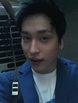 zeas-world:  [130310] Taehun’s twitter update  @ZEA_TH 굿모닝~^^ 창원에서 만나요♥[trans] Good morning~^^ See you in Changwon♥  (translation by zeas world) 