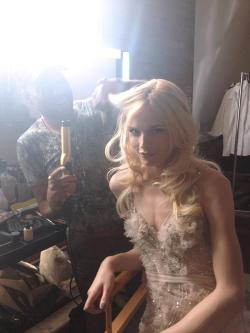 andrejpejicpage:  Andrej Pejic - BTS photoshoot for Australian Women’s Weekly April issue. Photographer: Liz Ham. Hair and Makeup: Justin Henry Forrester. Stylist: Mattie Cronan.https://www.facebook.com/pages/Justin-Henry-Beauty/292668984136431 