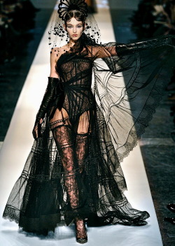 elegoth:  Jean Paul Gaultier - Spring 2009 Couture