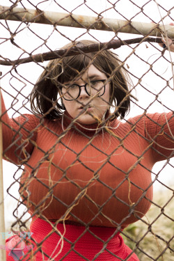 underbust:  JINKIES!I think this is a collection of all of the photos that are going to be available to the public. &lt;3For the full set of fifteen photos, you’ll have to sign up to the ŭ  bracket on my patreon. &lt;3 https://www.patreon.com/Underbust
