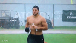 daddysplaytoyy:  daddyscent:  &ldquo;Tim Tebow is like bacon: bad for your health (and team spirit), but still the candy of meat.&rdquo;  *************************************************** *********************************** Submit photos, videos &amp;