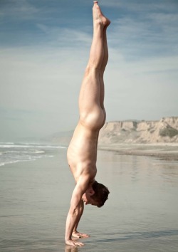 yogaformenonly:  http://yogaformenonly.tumblr.com   Thank you for the submission my friend! Namaste